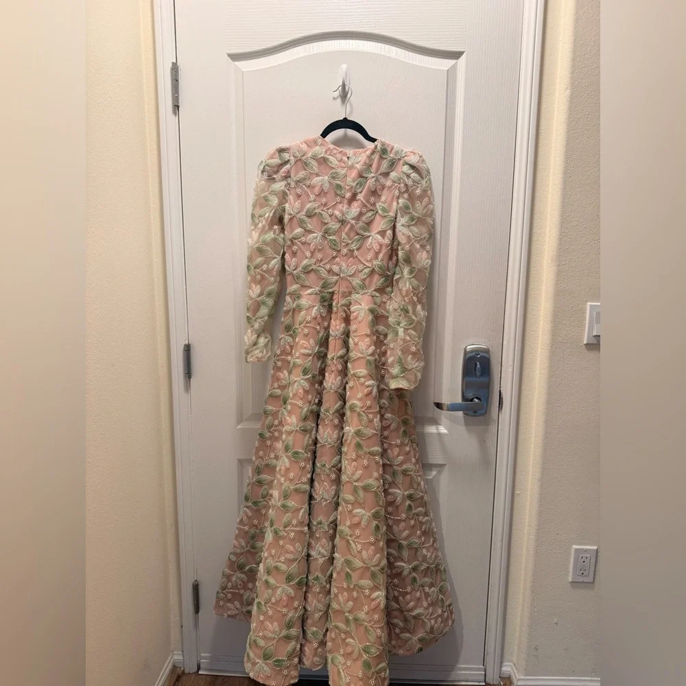 Helsi Tessa Long-Sleeve Appliqué A-Line Maxi Dress in Green NWOT - Picture 8 of 10